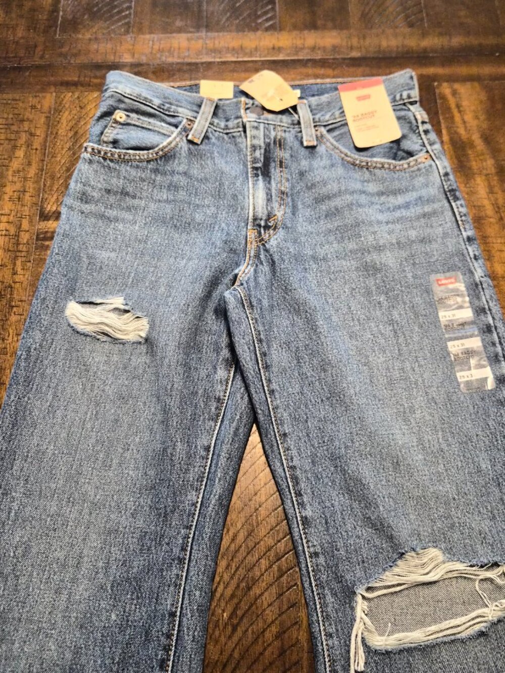 Levis Womens 94 Baggy Bootcut Jeans Size 25 x 31 Blue Denim Mid Rise NWT G551 - Picture 2 of 14